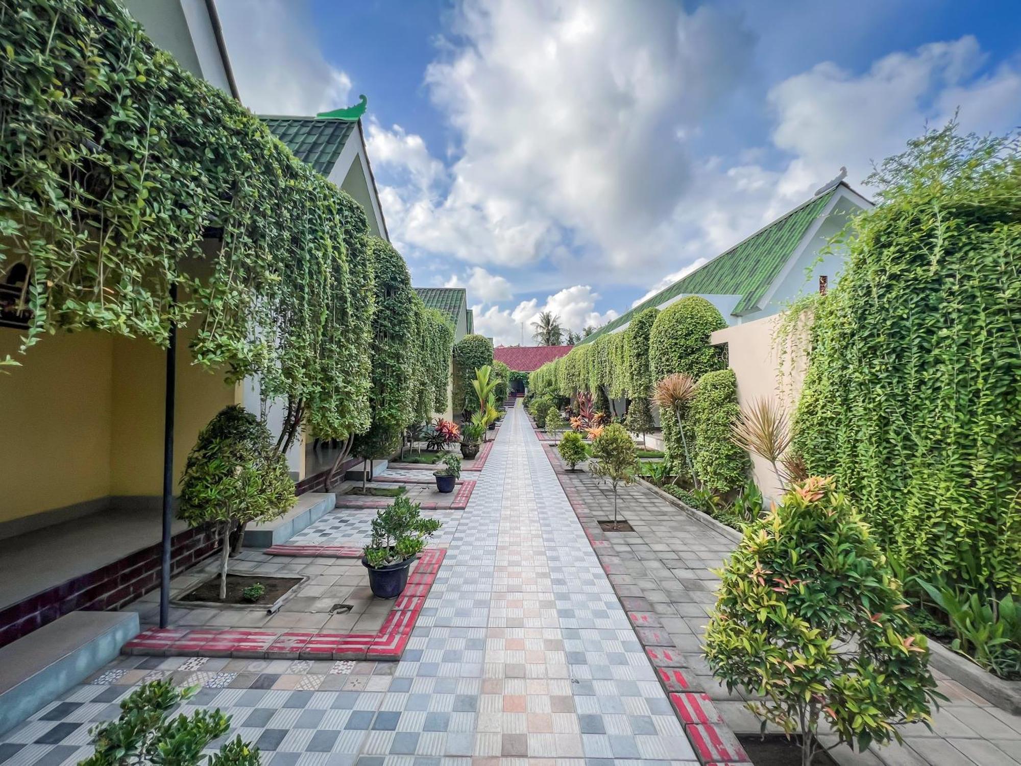 Hotel Kesari Glory Nusa Penida By Pramana Batununggul